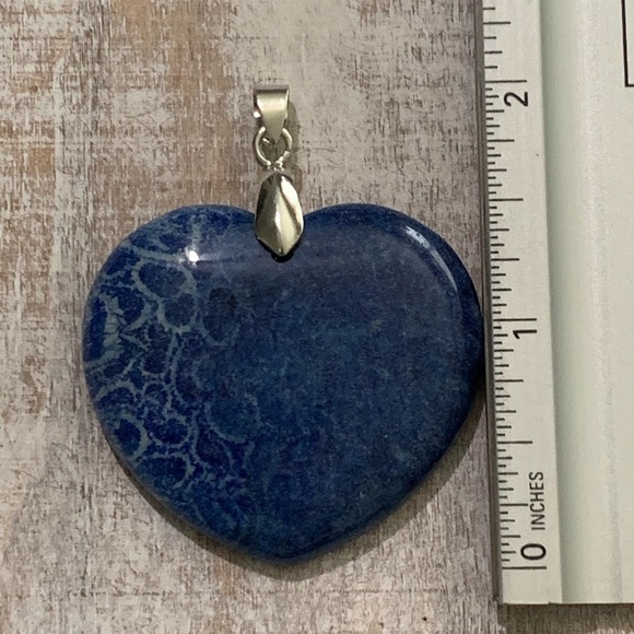 Chrysanthemum Coral Fossil Heart - Picture 5 of 5